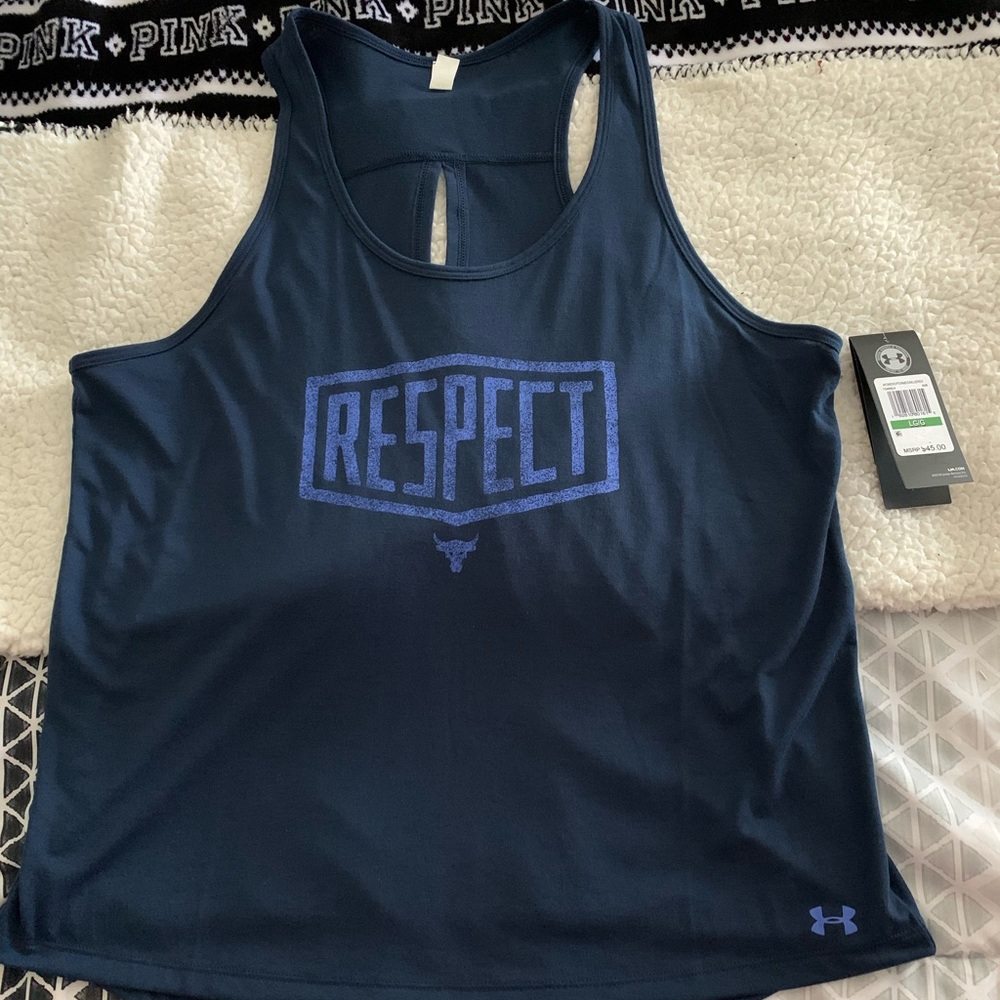 Under Armour Top Size: Large NWT